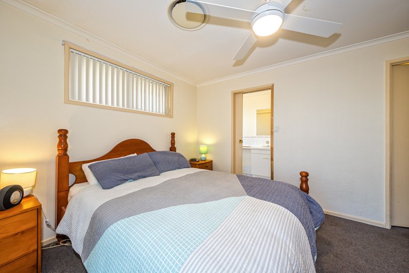 Photo - 11 Malva Court, Bongaree QLD 4507 - Image 6