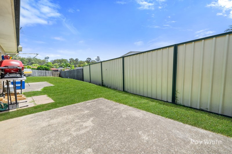 Photo - 11 Mandeville Place, Regents Park QLD 4118 - Image 14