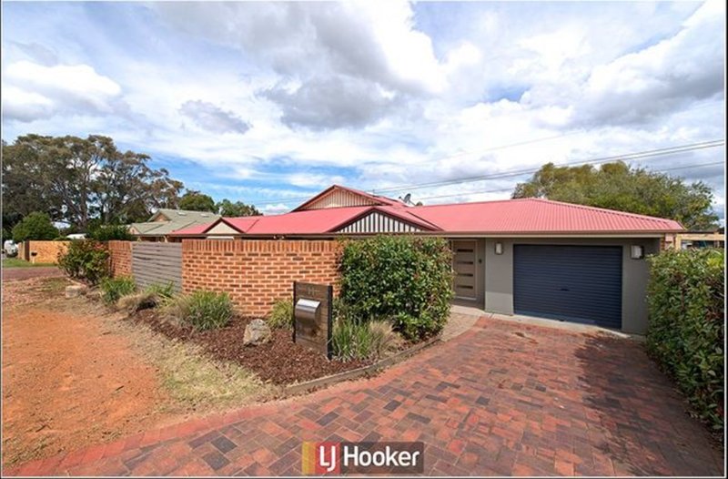 Photo - 11 Mandurah Place, Ngunnawal ACT 2913 - Image 13