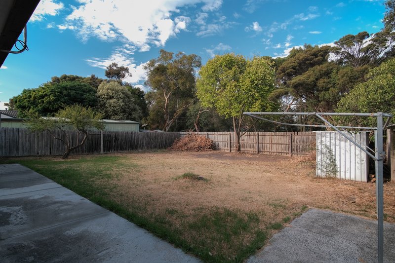 Photo - 11 Manning Close, Hampton Park VIC 3976 - Image 22