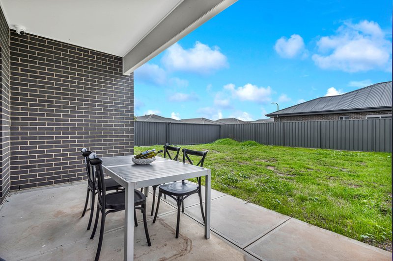 Photo - 11 Manno Avenue, Angle Vale SA 5117 - Image 3