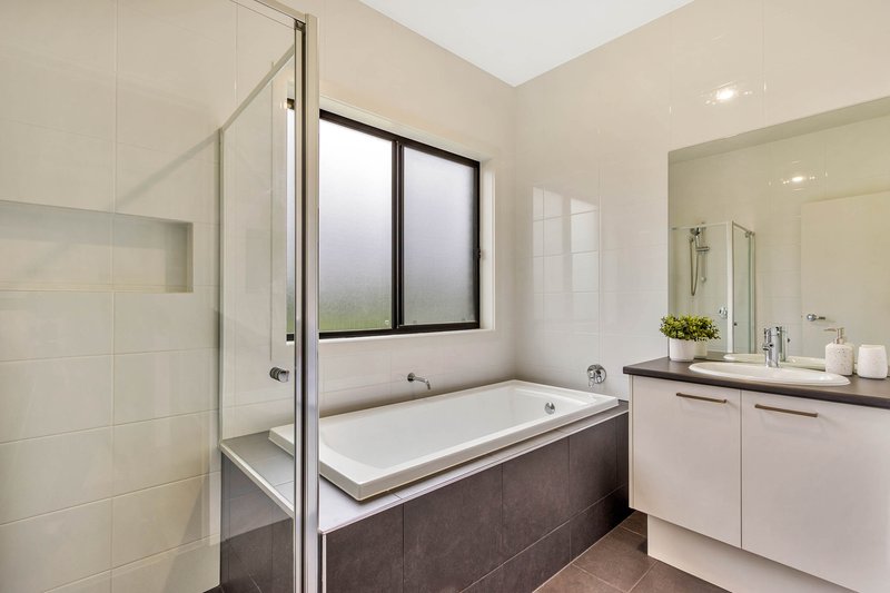 Photo - 11 Manno Avenue, Angle Vale SA 5117 - Image 14