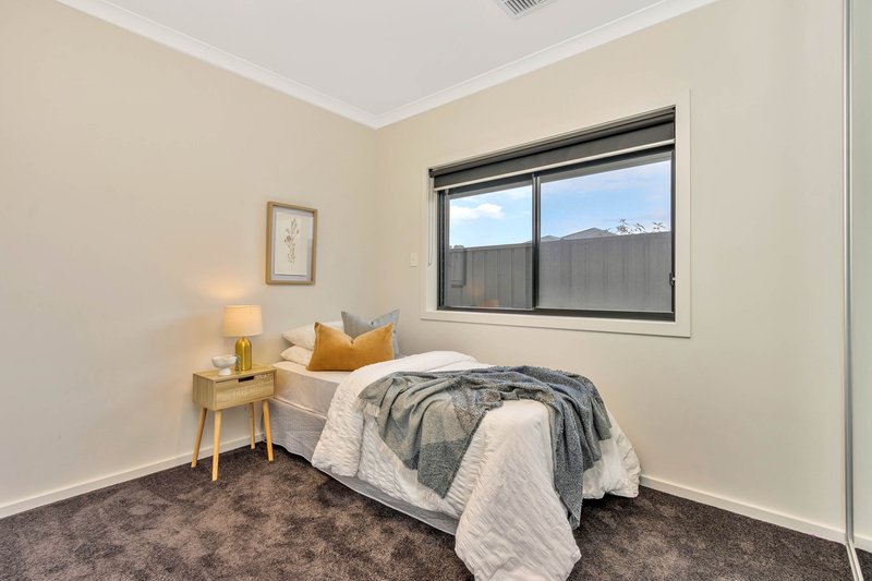 Photo - 11 Manno Avenue, Angle Vale SA 5117 - Image 20