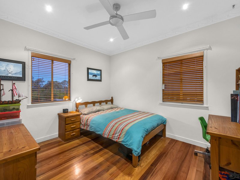 Photo - 11 Maple Street, Wavell Heights QLD 4012 - Image 14