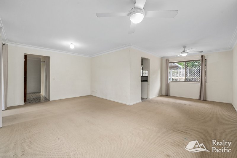 Photo - 11 Maranoa Street, Carina Heights QLD 4152 - Image 7