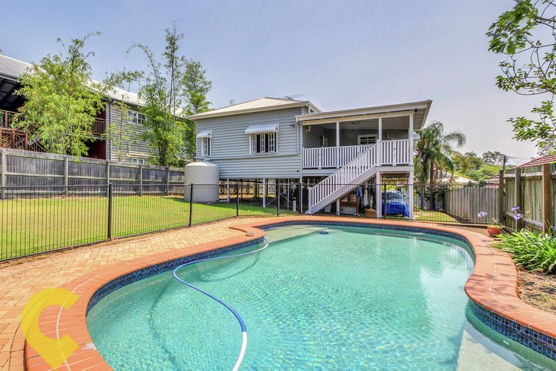 Photo - 11 Margaret Street, Camp Hill QLD 4152 - Image 13