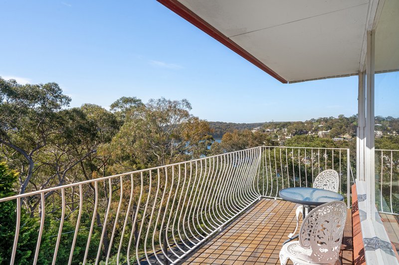 Photo - 11 Marina Crescent, Gymea Bay NSW 2227 - Image 10