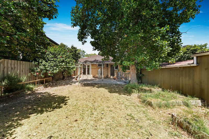 Photo - 11 Marina Street, Vermont VIC 3133 - Image 6