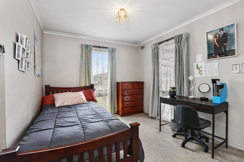 Photo - 11 Mark Street, Lara VIC 3212 - Image 10