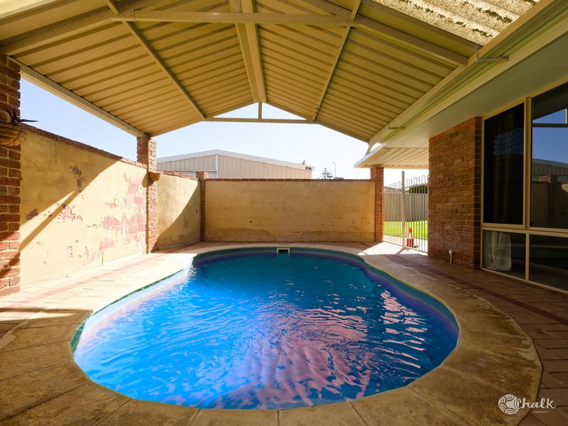 Photo - 11 Marks Place, Rockingham WA 6168 - Image 1