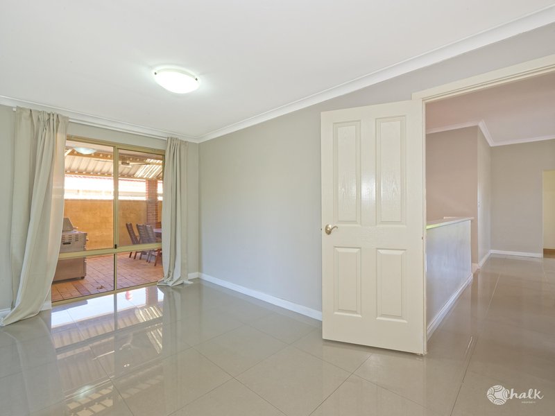 Photo - 11 Marks Place, Rockingham WA 6168 - Image 8