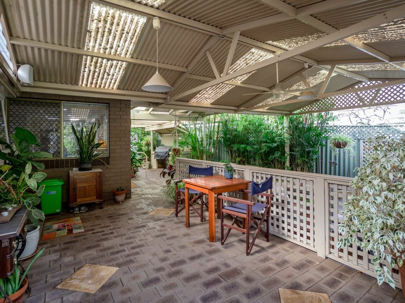 Photo - 11 Marlow Way, Thornlie WA 6108 - Image 21