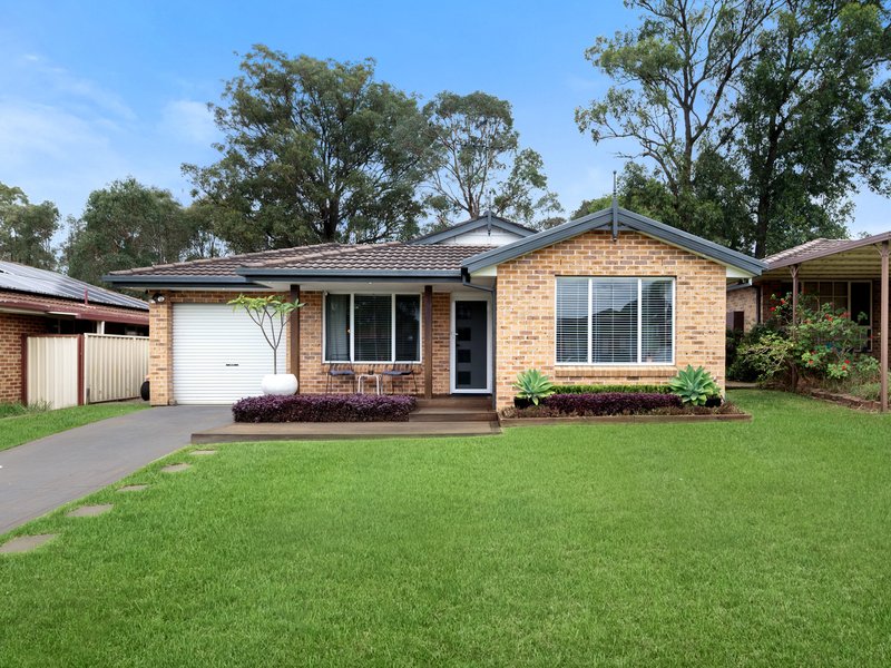 11 Martin Grove, Colyton NSW 2760