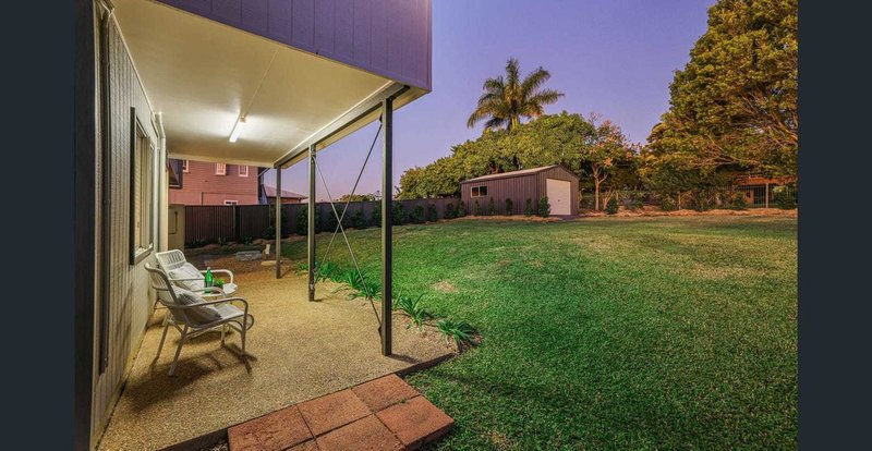 Photo - 11 Martins Court, Qunaba QLD 4670 - Image 12