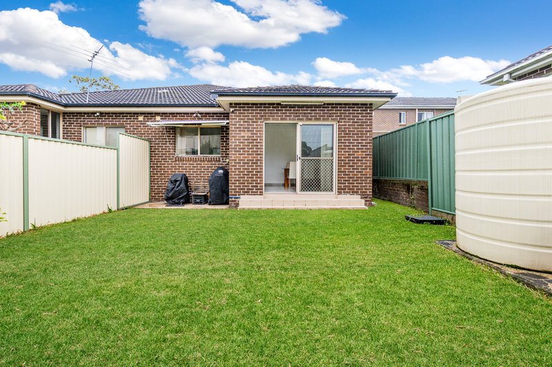 Photo - 11 Matthews Avenue, East Hills NSW 2213 - Image 12