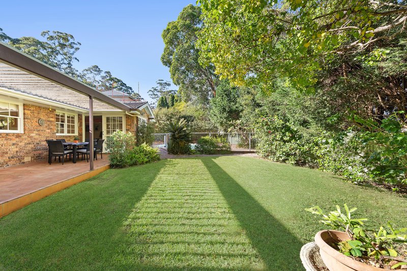 Photo - 11 Maunder Avenue, St Ives NSW 2075 - Image 3