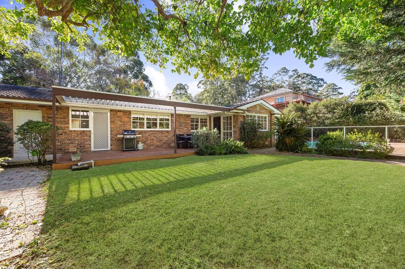 Photo - 11 Maunder Avenue, St Ives NSW 2075 - Image 4