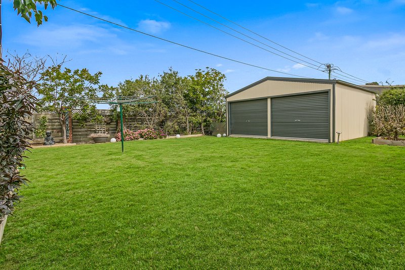 Photo - 11 Mawson Close, Tamworth NSW 2340 - Image 13