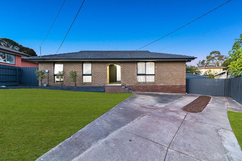 Photo - 11 Maxine Court, Noble Park VIC 3174 - Image 2