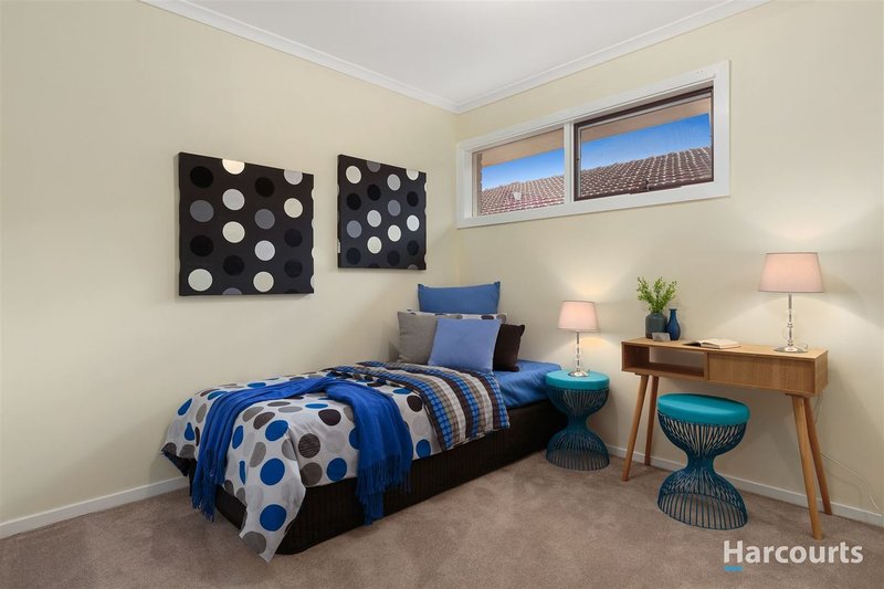 Photo - 11 Maybury Court, Rowville VIC 3178 - Image 10