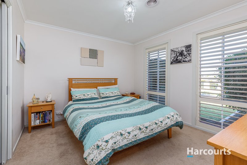 Photo - 11 Mayfield Place, Rowville VIC 3178 - Image 5