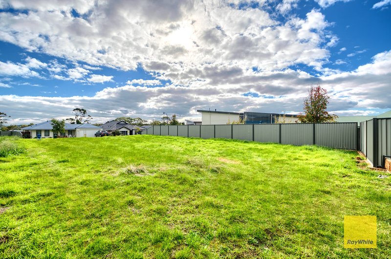 11 Mccardell Crescent, Bayonet Head WA 6330