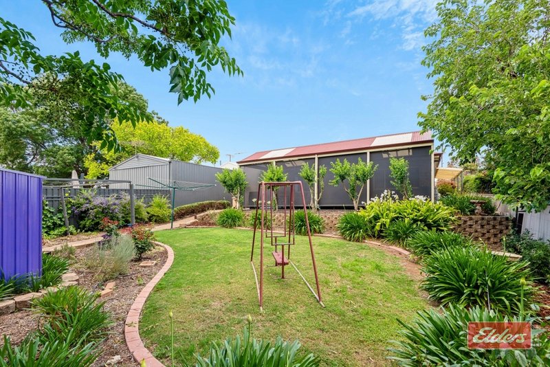 Photo - 11 Mckinlay Avenue, Gawler East SA 5118 - Image 24