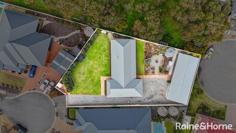 Photo - 11 Mcrae Court, Strathalbyn SA 5255 - Image 32