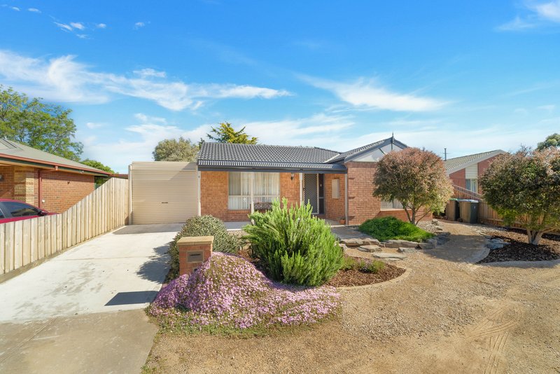 Photo - 11 Mekong Close, Werribee VIC 3030 - Image 16