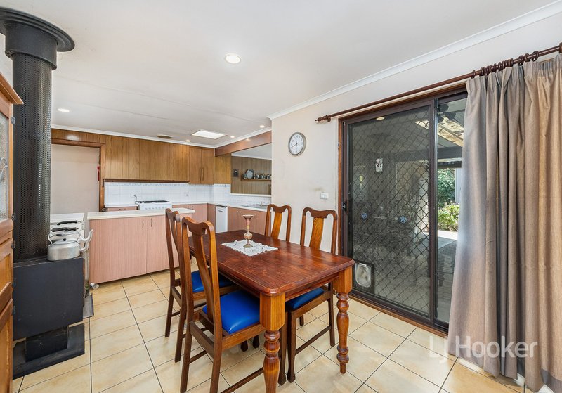 Photo - 11 Memorial Drive, Mount Barker SA 5251 - Image 6