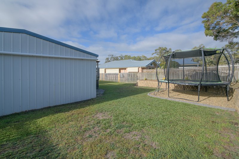 Photo - 11 Michel Place, Telina QLD 4680 - Image 13