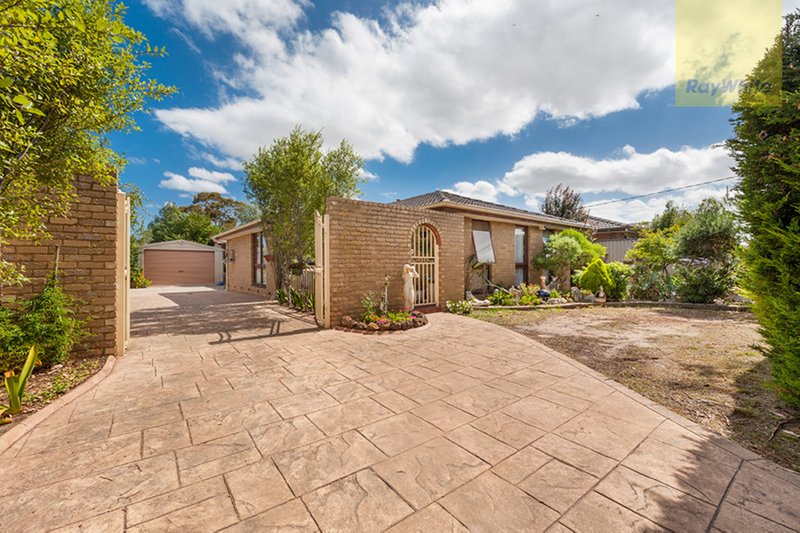 11 Milburn Place, Craigieburn VIC 3064