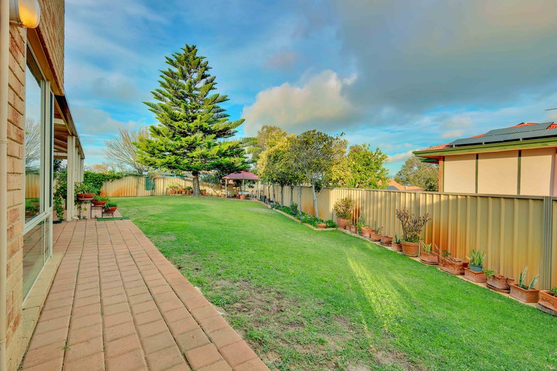 Photo - 11 Millwood Close, Bibra Lake WA 6163 - Image 27