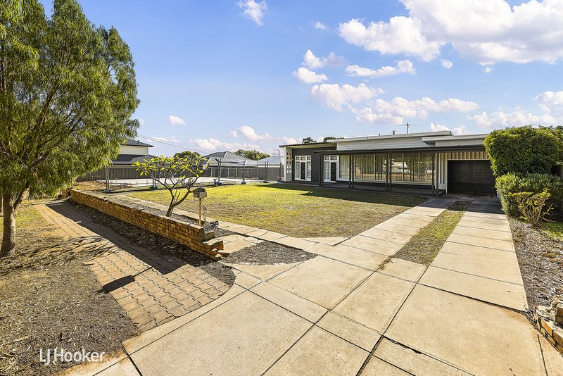 Photo - 11 Milton Avenue, Tranmere SA 5073 - Image 3