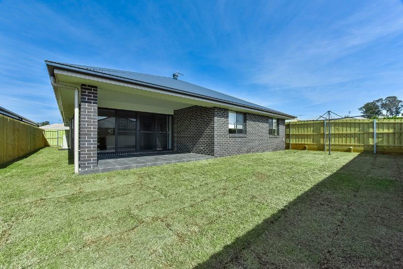 Photo - 11 Milton Circuit, Oran Park NSW 2570 - Image 14