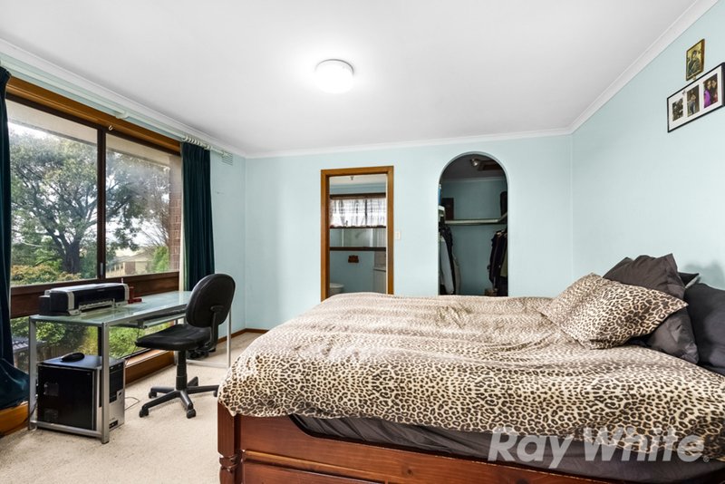 Photo - 11 Miners Court, Mulgrave VIC 3170 - Image 5