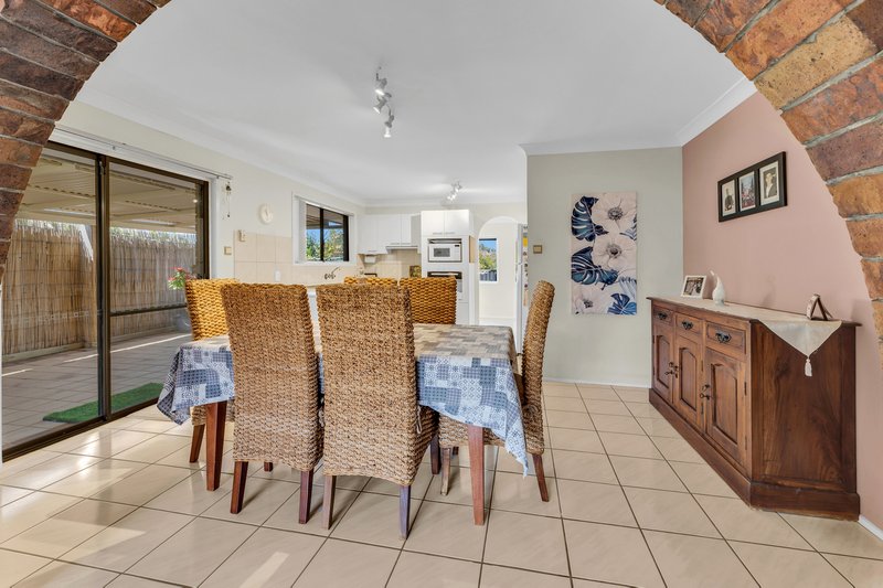 Photo - 11 Mingaletta Drive, Ashmore QLD 4214 - Image 8