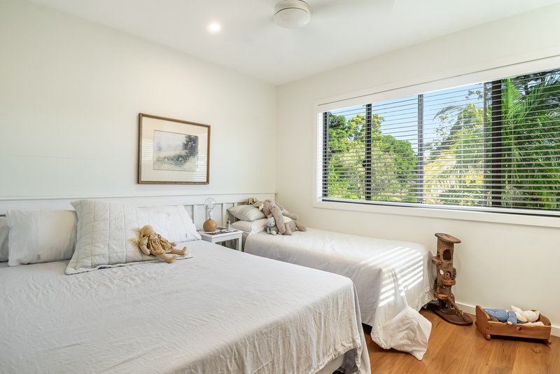 Photo - 1/1 Miram Place, Ocean Shores NSW 2483 - Image 9