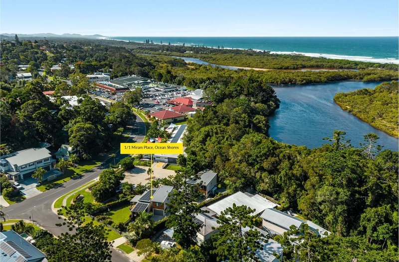 Photo - 1/1 Miram Place, Ocean Shores NSW 2483 - Image 18