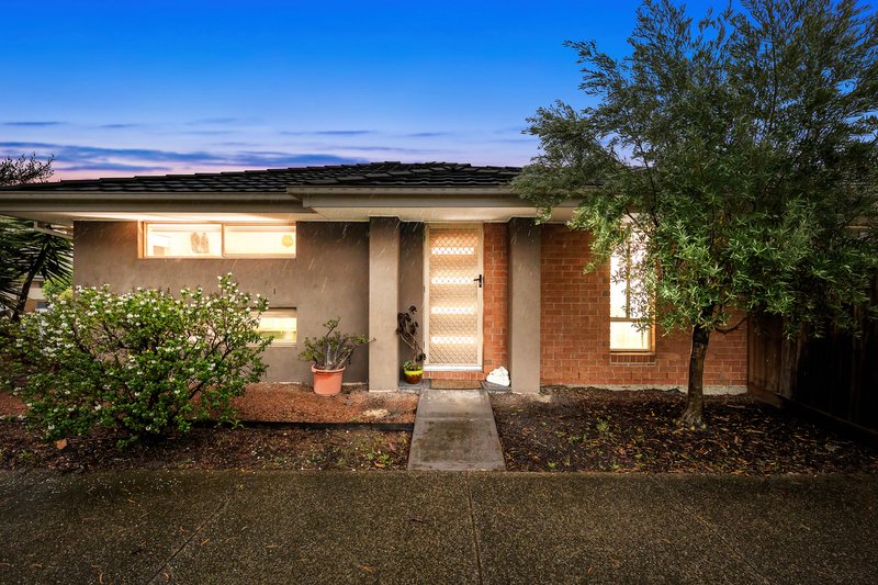 11 Mirka Drive, Lalor VIC 3075