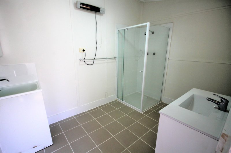 Photo - 11 Miro Street, Young NSW 2594 - Image 8