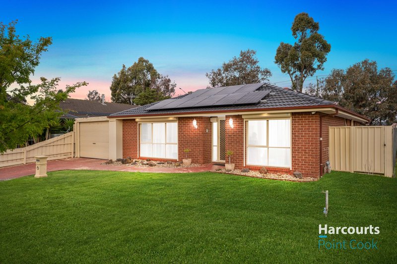 Photo - 11 Mississippi Place, Werribee VIC 3030 - Image 2