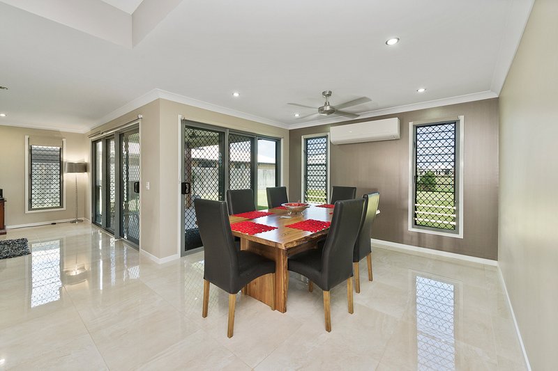 Photo - 11 Mistletoe Avenue, Norman Gardens QLD 4701 - Image 5