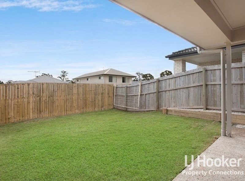 Photo - 11 Mistral Crescent, Griffin QLD 4503 - Image 17