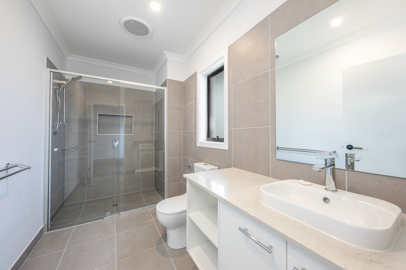 Photo - 11 Molette Road, Sunbury VIC 3429 - Image 6