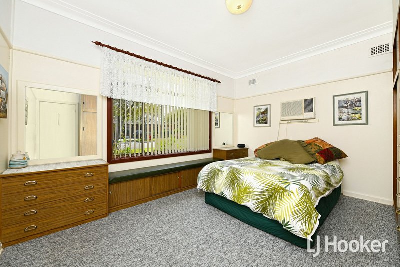 Photo - 11 Moller Avenue, Birrong NSW 2143 - Image 5