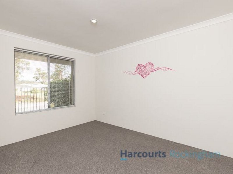 Photo - 11 Molonglo Crescent, Baldivis WA 6171 - Image 3