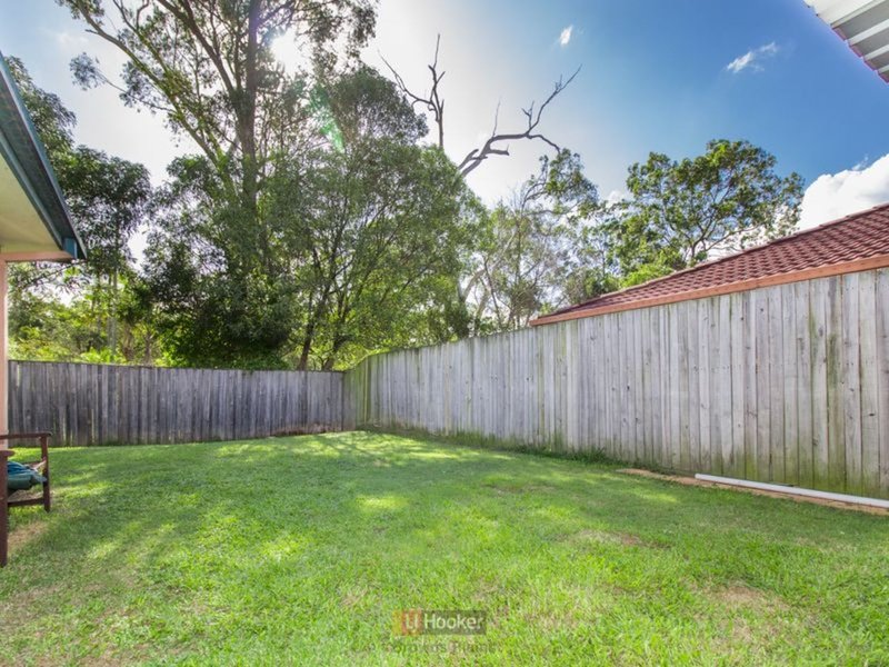 Photo - 11 Montana Place, Calamvale QLD 4116 - Image 12