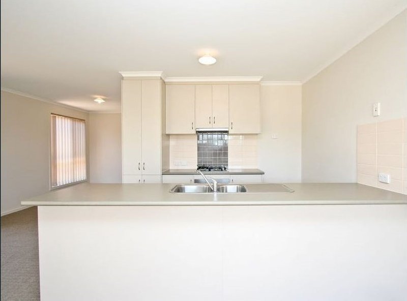 Photo - 11 Monterey Drive, Munno Para West SA 5115 - Image 3