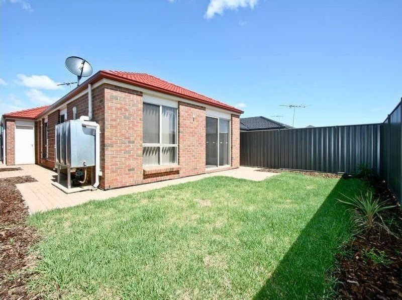 Photo - 11 Monterey Drive, Munno Para West SA 5115 - Image 13